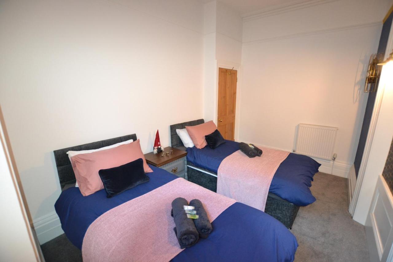 Mayflower 2 Bed Boutique Apartment - Stayseekers Salisbury Ngoại thất bức ảnh